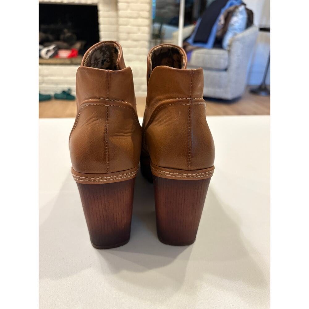 New! Kork-ease Robin Clog Bootie Tan Brown size 8 - Picture 7 of 9